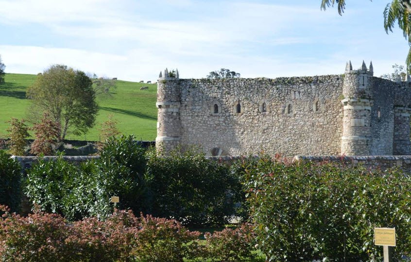 Castillo de Agüero, Spain